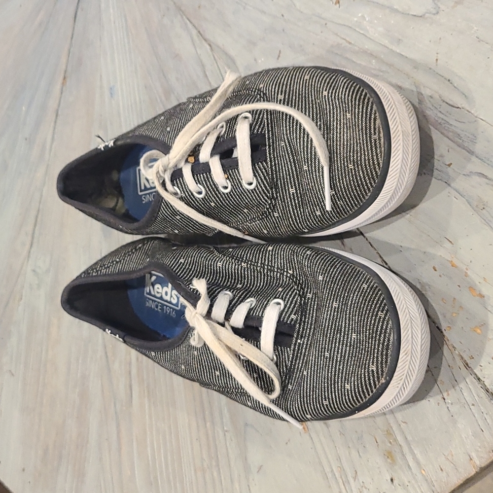 Keds lace up sneakers / runners